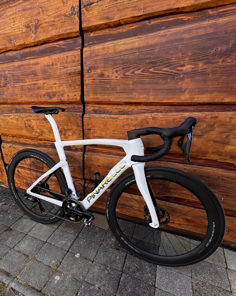 Pinarello dogma F vel. 54 (175-189cm)