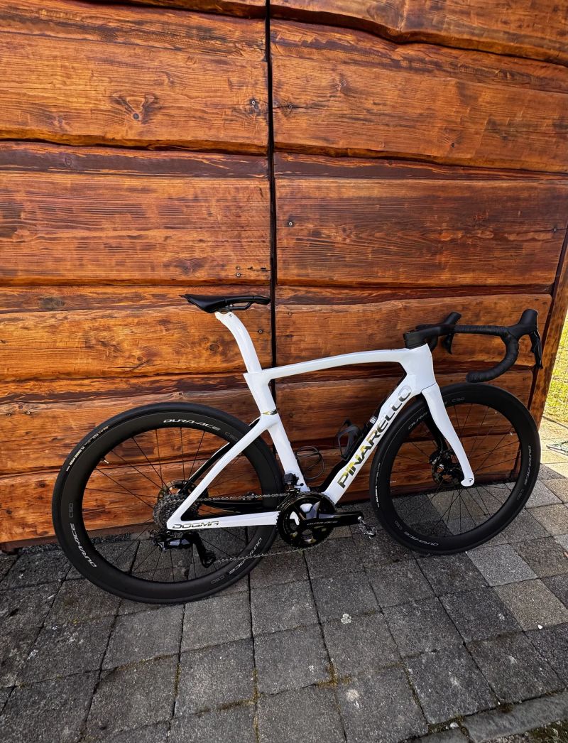Pinarello dogma F vel. 54 (175-189cm)
