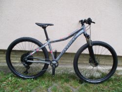 Nové dámské 27,5" kolo Maxbike M507D 15", vzduch. vidlice Suntour XCR, Deore 1x11