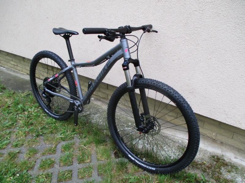 Nové dámské 27,5" kolo Maxbike M507D 15", vzduch. vidlice Suntour XCR, Deore 1x11