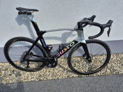 GUSTO DURO EVO DB LEGEND vel. L 2023