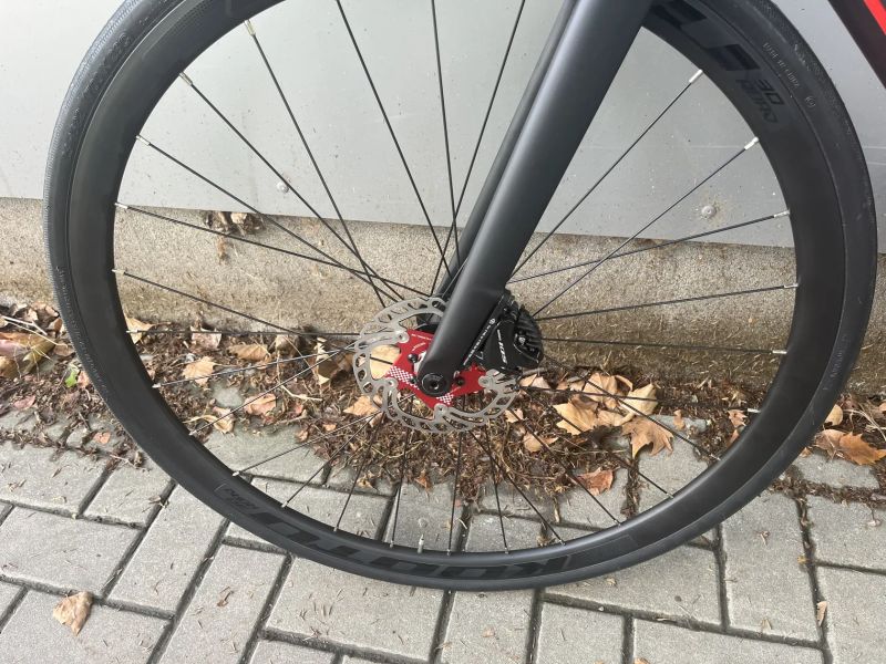 KARBONOVÉ SILNIČNÍ KOLO SAVA VEGAR 2.0, VEL. M/52 CM