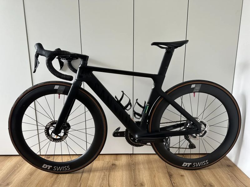 Canyon AEROAD CF SLX 8 DI2