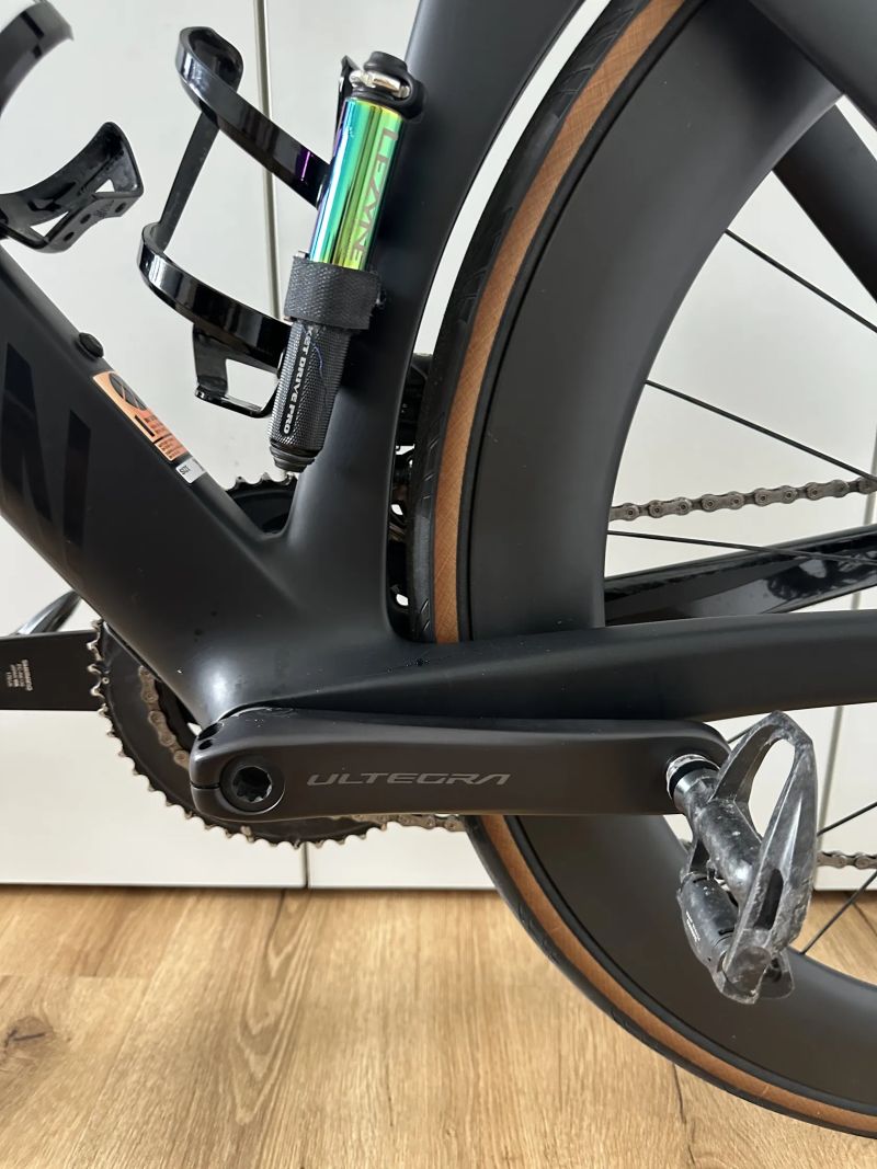 Canyon AEROAD CF SLX 8 DI2