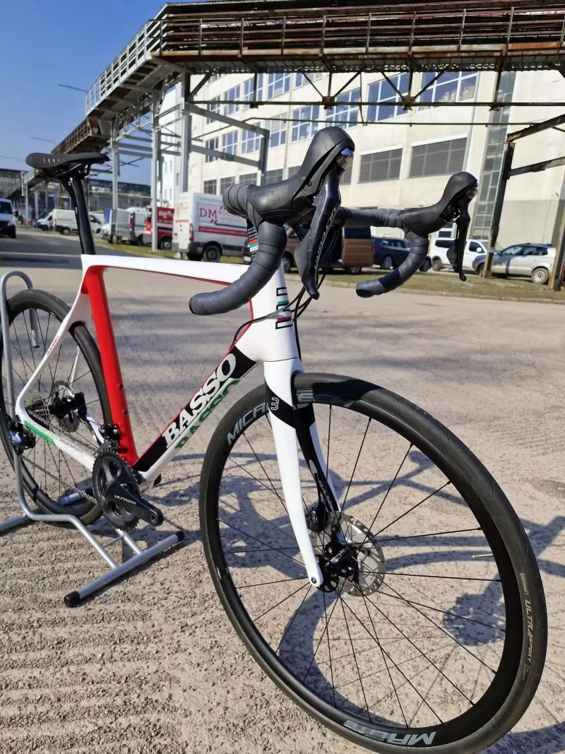 Basso Astra 56cm Italia edition