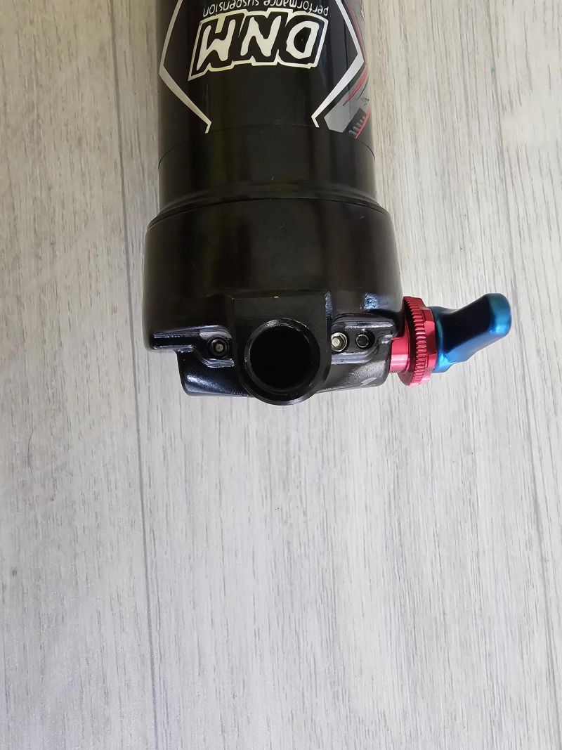 Tlumič DNM Performance Suspension Trunnion 8RC 185x52