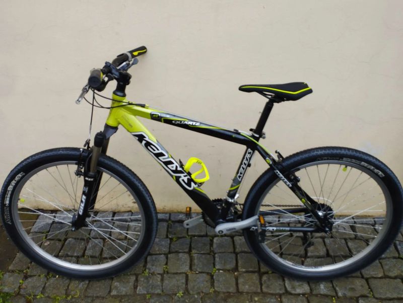 horské kolo Kellys QUARTZ, rám 17", po servisu, pro výšku 160-175cm, jako nové