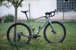 Giant Revolt Advanced Pro