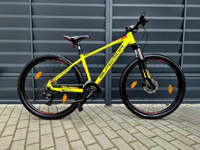 (99) Horské hliníkové kolo Superior 27,5"