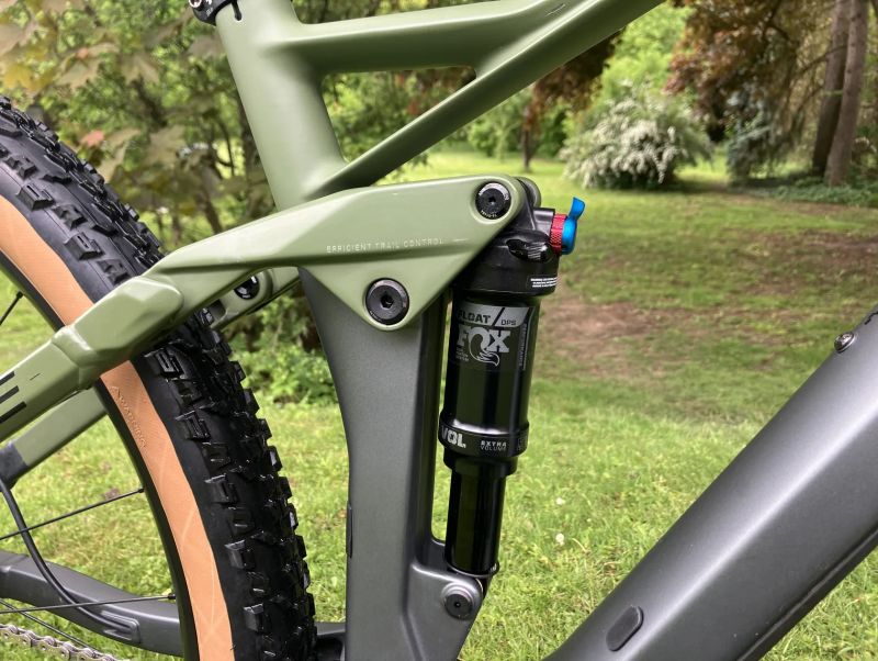 Cube Stereo 120 HPC carbon vel M
