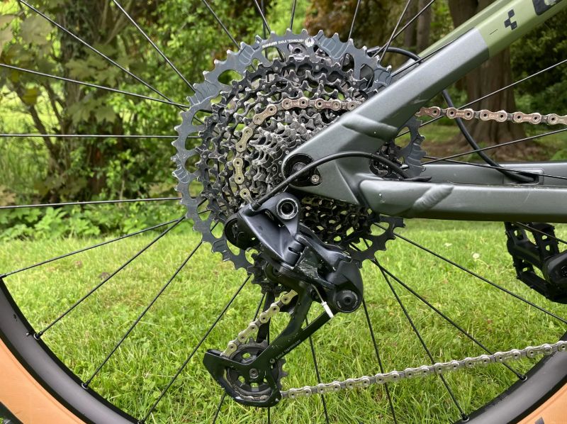 Cube Stereo 120 HPC carbon vel M