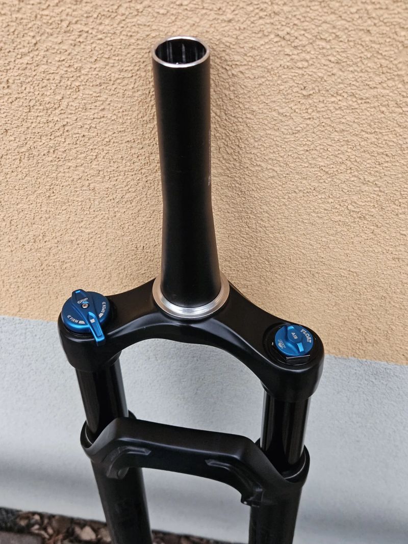 FOX 34 | 120 mm | Float Grip, boost Kabolt osa, boost, Rhytm, 17,2 cm sloupek