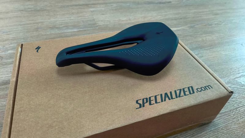 Sedlo Specialized Power Comp + omotávka SUPACAZ Super Sticky Kush