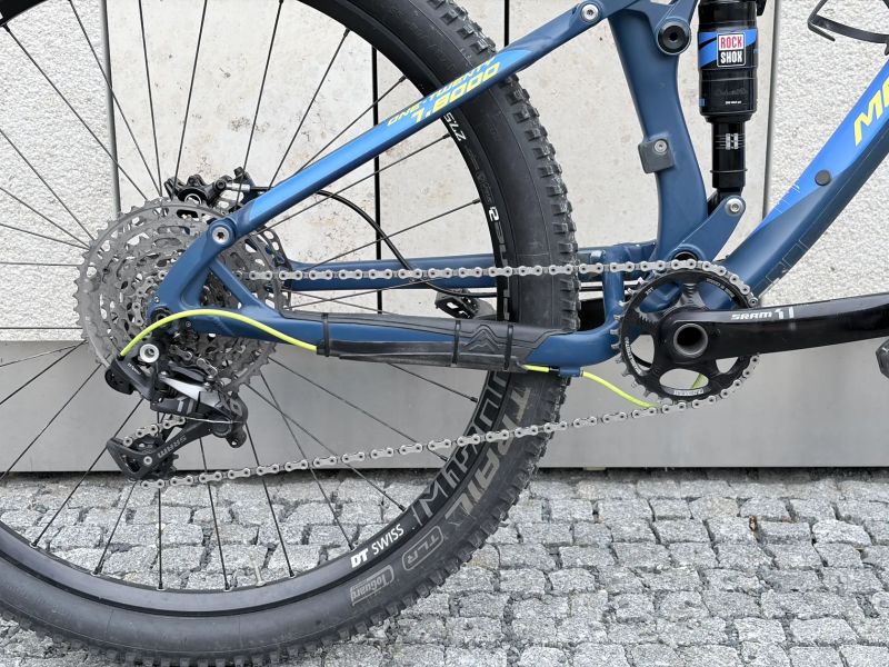 Celopéro značky Merida model One-Twenty 7.8000