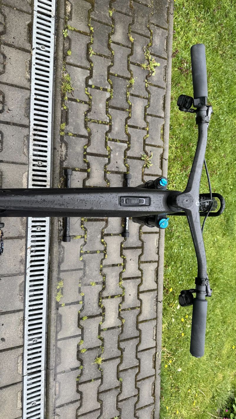 Canyon Neuron:ON CF 8
