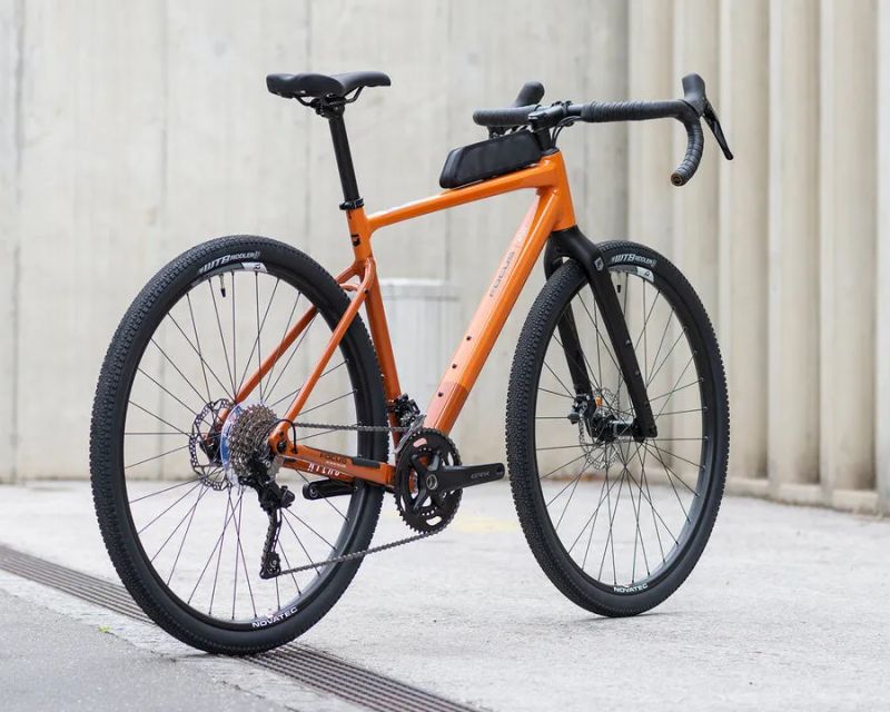 Gravel Focus Atlas 6.7 2023 (GRX 2x10 … vel.M) 