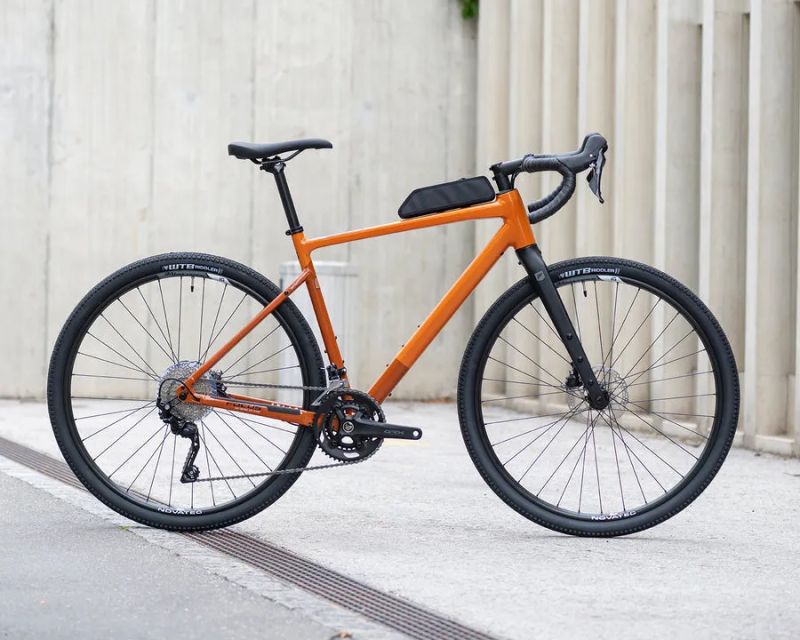 Gravel Focus Atlas 6.7 2023 (GRX 2x10 … vel.M) 