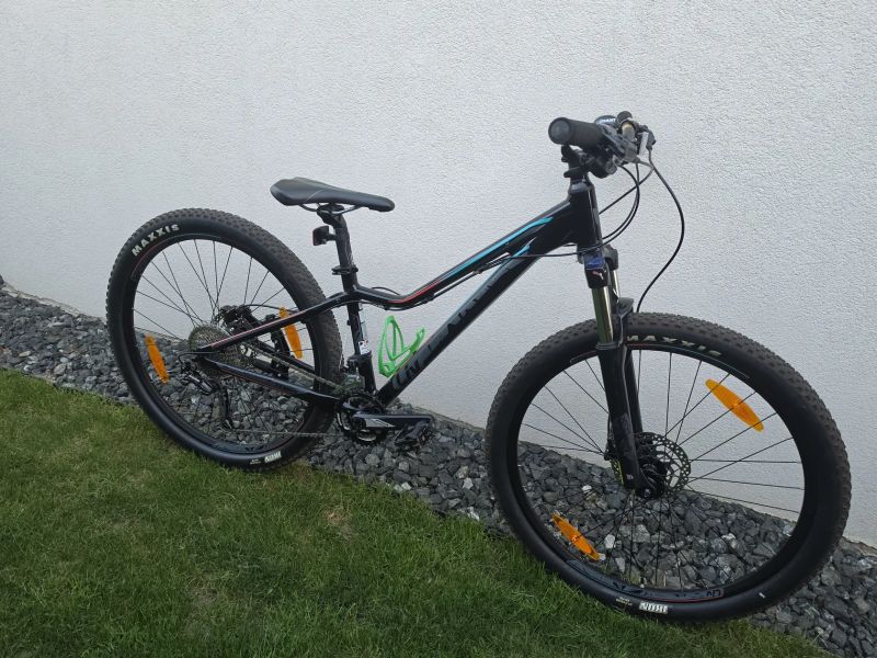 LIV Tempt XS, 27,5"