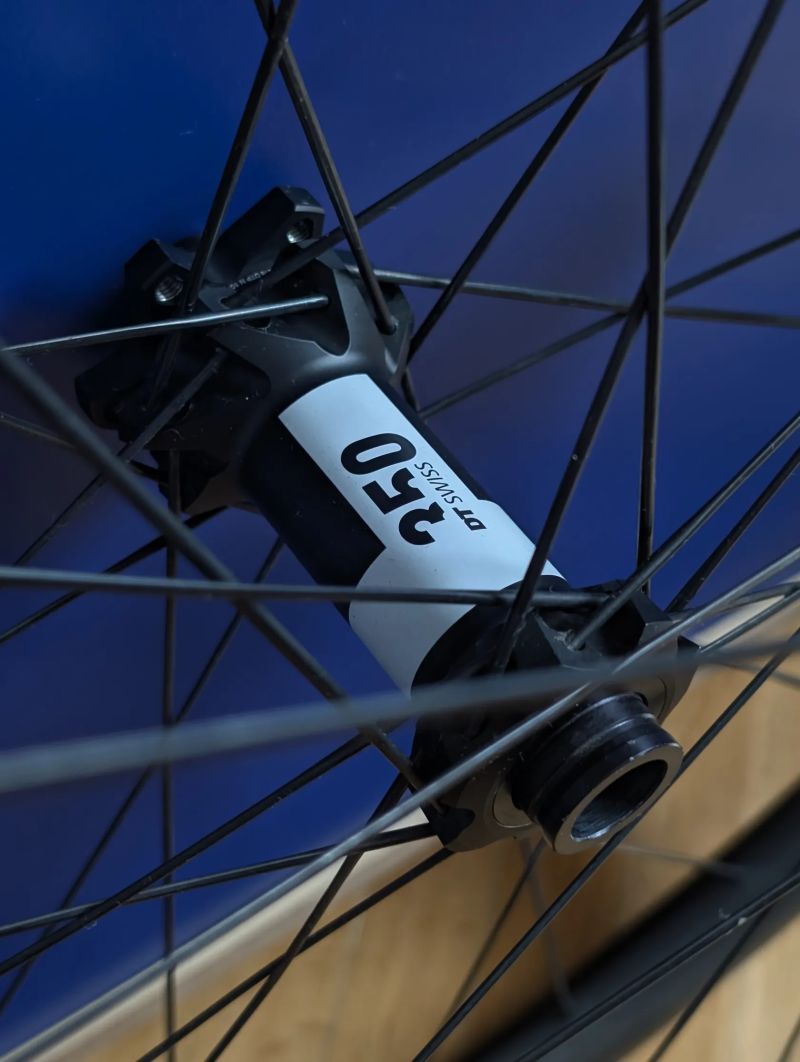 Karbonová zapletená kola MTB 29" Javax / DT Swiss 