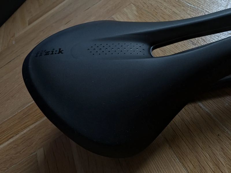 FIZIK sedlo Tempo Aliante R1