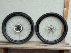 Bontrager Line PRO 30 - KOMPLET SADA