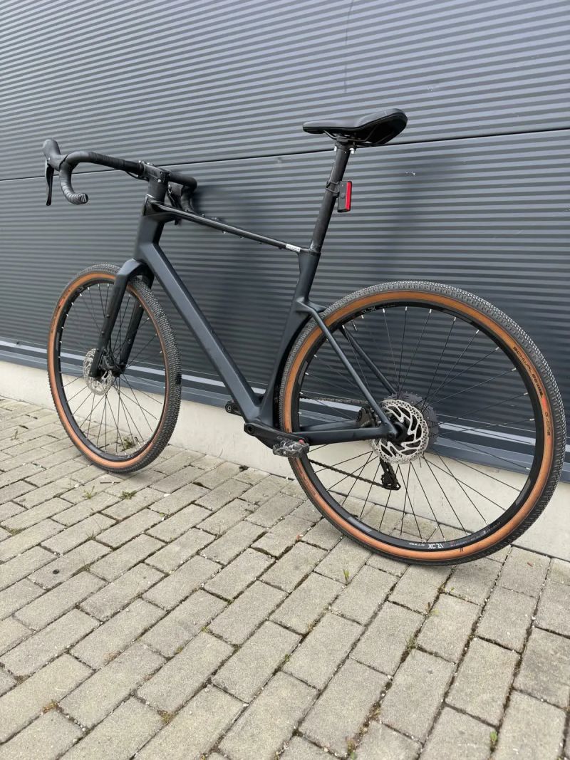Gravel Bulls Machete Carbon velkost L