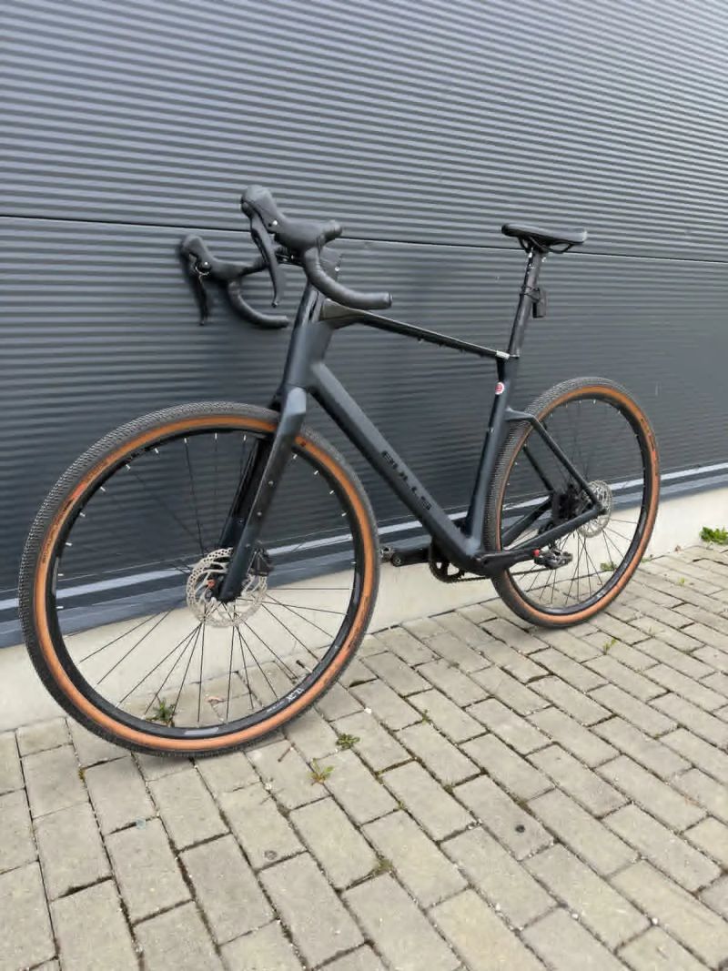 Gravel Bulls Machete Carbon velkost L
