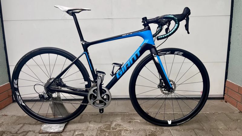 Giant Defy Advanced Pro 0