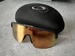 Slunecni bryle Oakley Sutro Lite