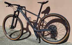 Scott Scale RC Team Issue AXS