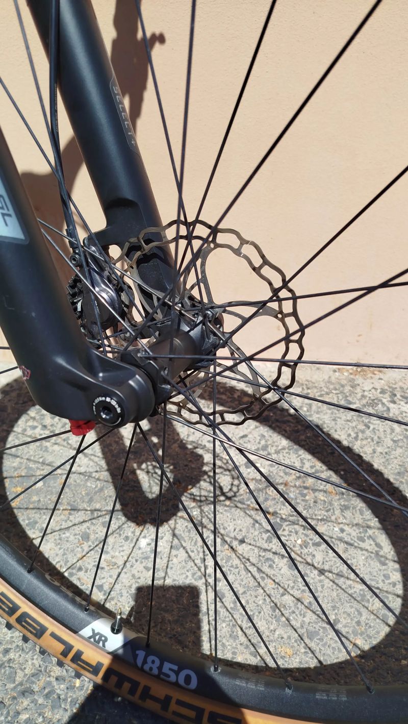 Scott Scale RC Team Issue AXS