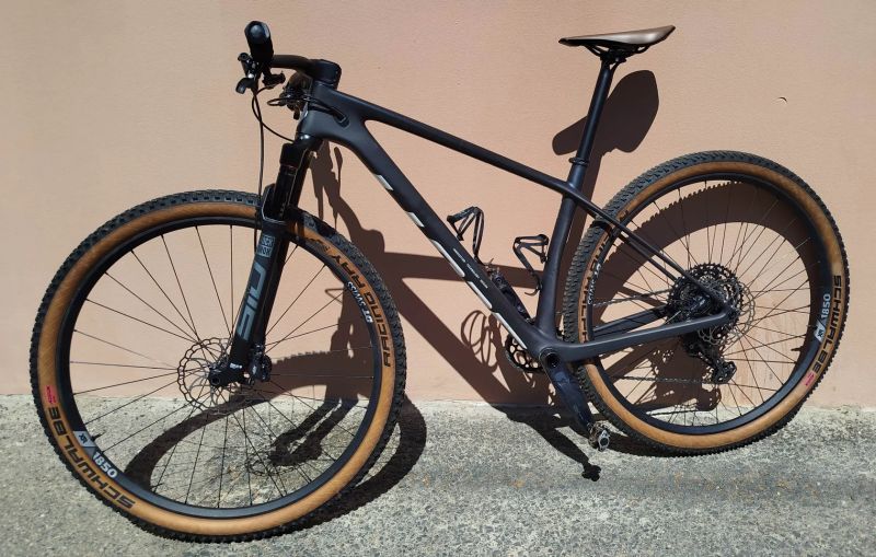 Scott Scale RC Team Issue AXS