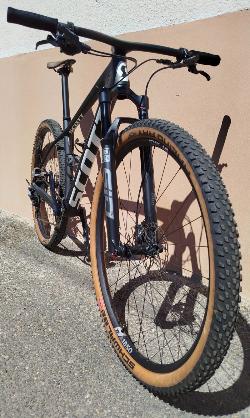 Scott Scale RC Team Issue AXS