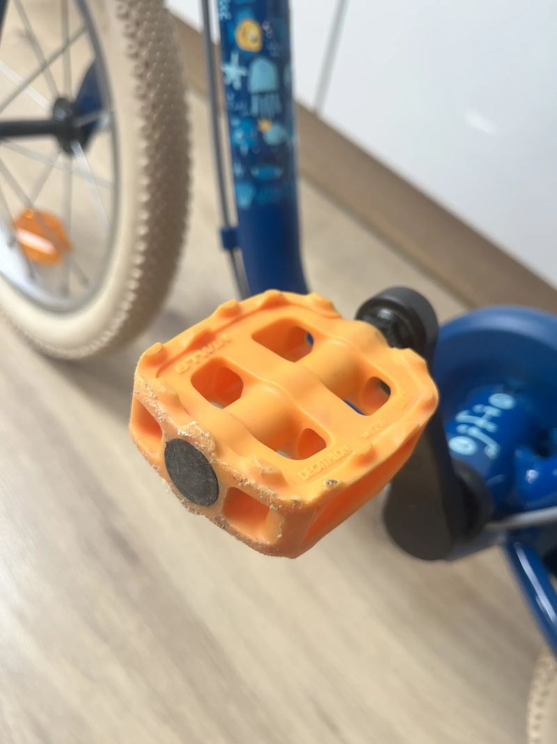 Btwin Discover 900 - 2v1 kolo/odrážedlo
