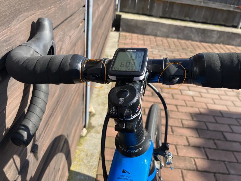 Zánovní Cube Agree Carbon, 56 cm, Ultegra DI2 12 speed elektrika, DT Swiss 350 FFWD carbon