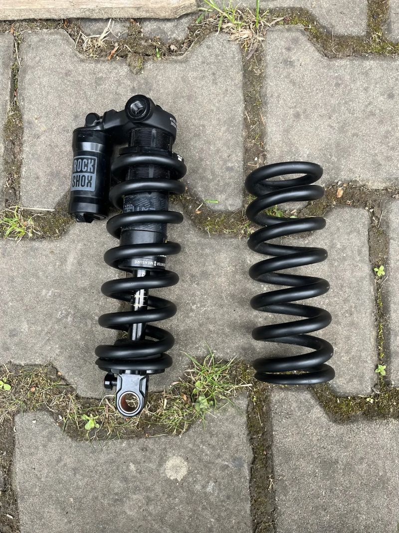 Rock Shox 205x65