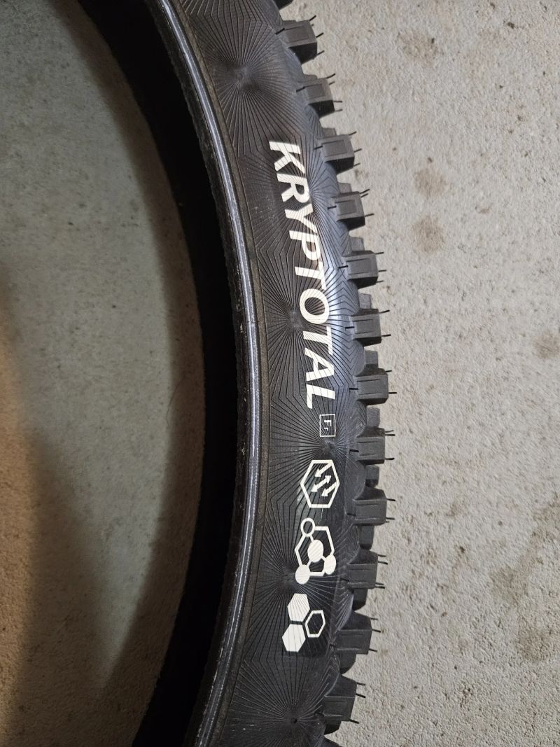 Plášť Continental KRYPTOTAL 29 x 2.4 sada