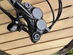Shimano brzdy mt 200