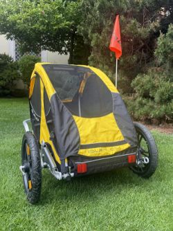 Burley Tail Wagon odpružený cyklo vozík pro psa
