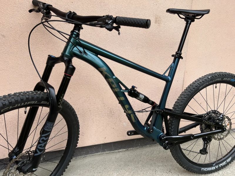 Téměř nový Kellys Thorx 50 29" model 2025