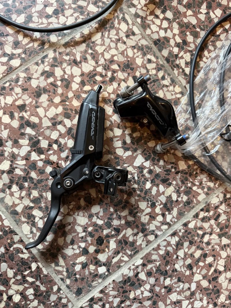 Sram Code SLV