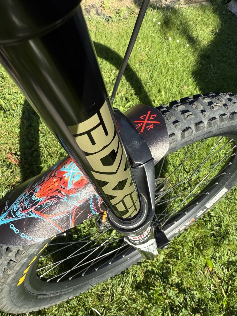 Trek Session