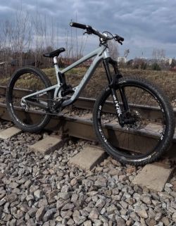 Santa Cruz Bronson 27,5