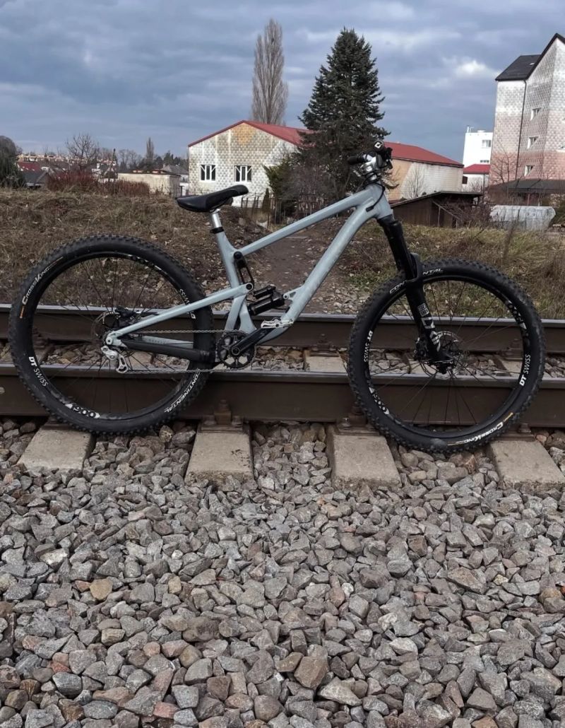 Santa Cruz Bronson 27,5