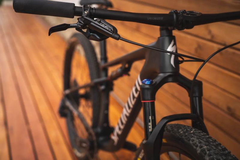 Specialized Epic Comp Carbon - oil/flake silver