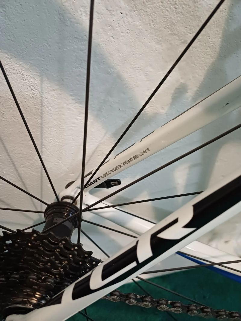 Giant TCR Composite 3 Compact velikost M