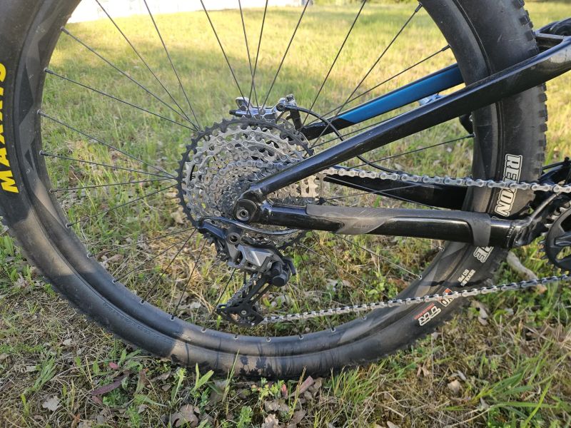 Giant Trance 2
