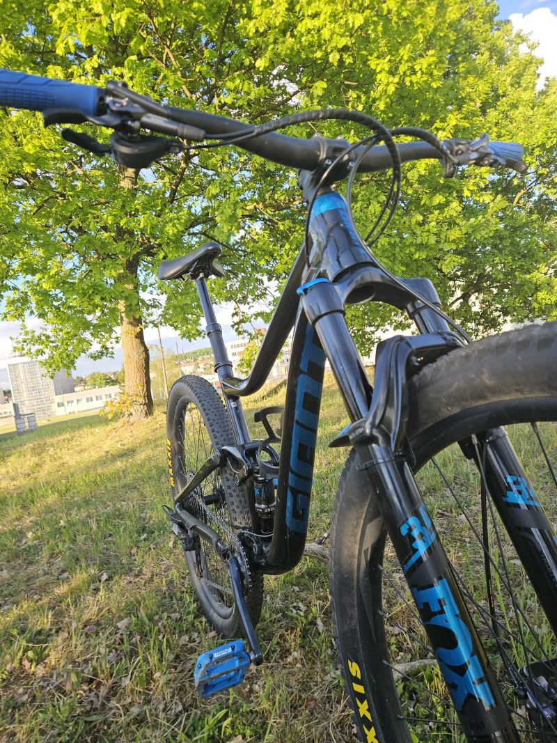 Giant Trance 2