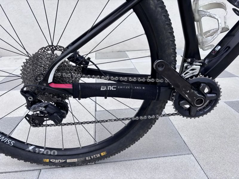 BMC Teamelite 02 – karbonový XC hardtail