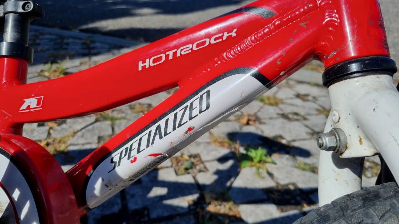 Specialized Hotrock 12